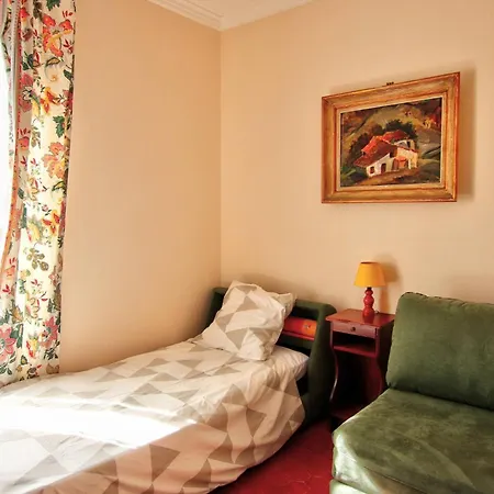 La Rara Centre * Beaulieu-sur-Mer