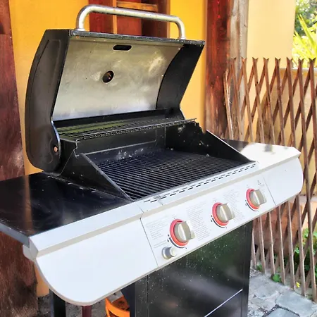 La Rara Centre Tatil Evi